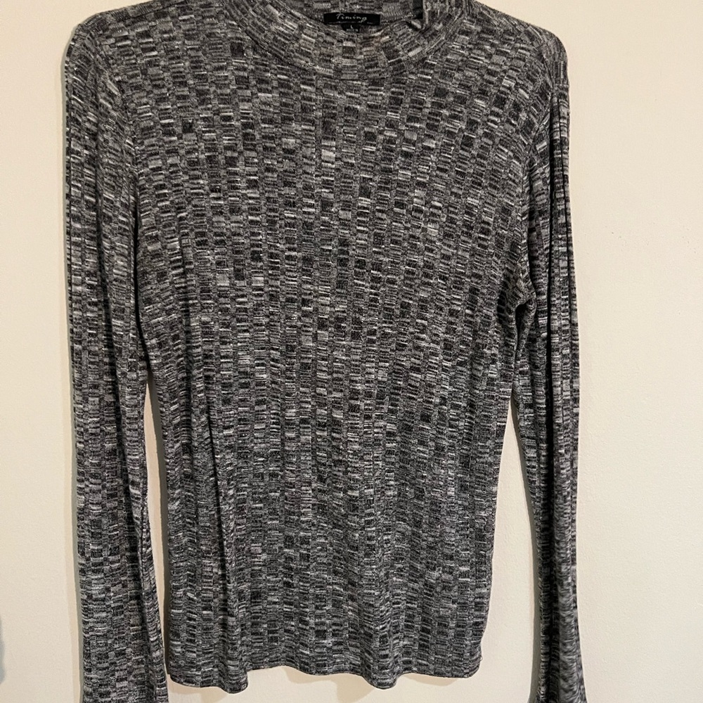 Gray turtleneck